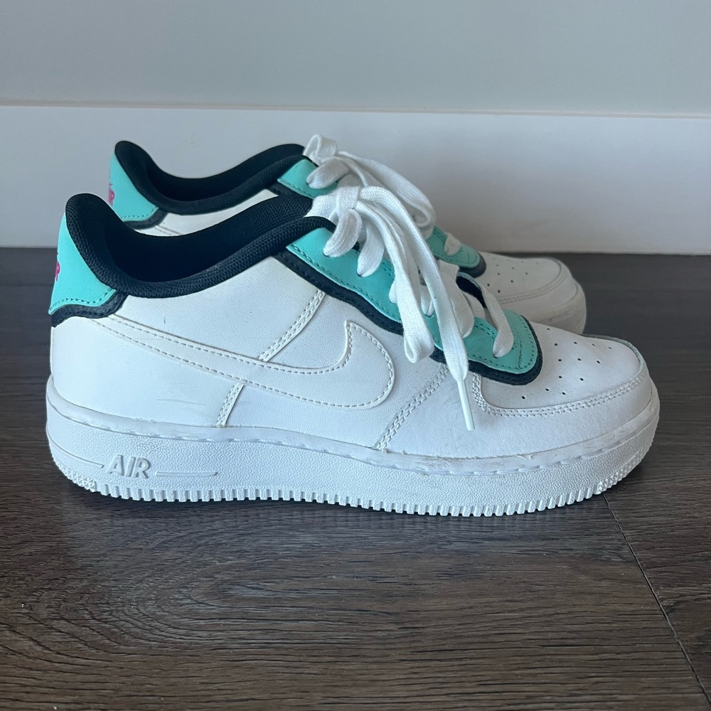 Nike Air forces 6.5 youth
